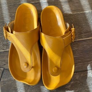 Loewe Ease Logo Sandals in Ochre, 38